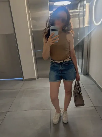 Tanja, 40