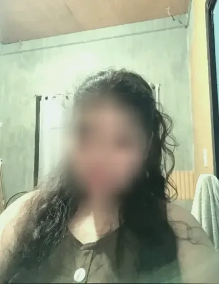 Cara, 20