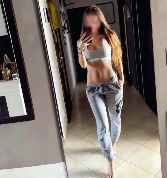 Ronja, 28